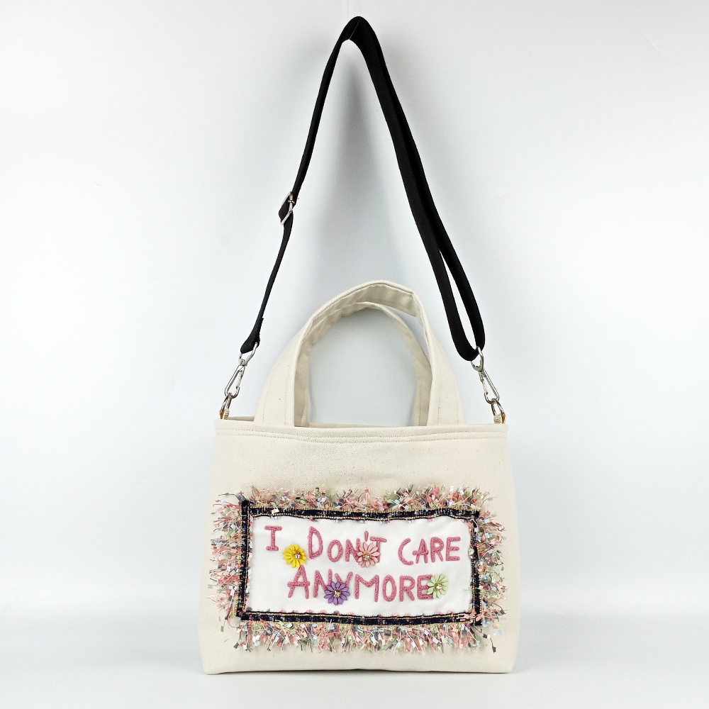 Woodycord%20Tote%20Bag%20Umarsızca%20Özgür%20I%20Don’t%20Care%20Anymore%20Kadın%20Çanta