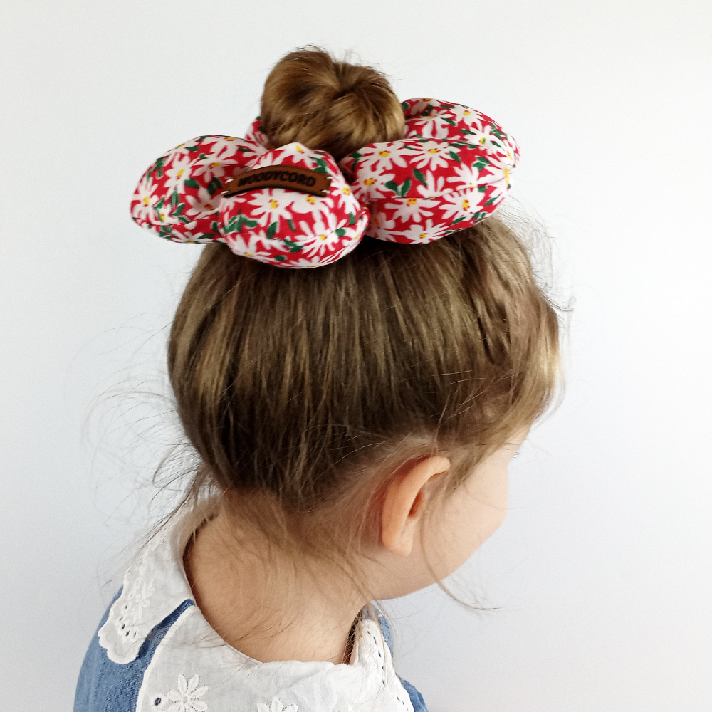 Woodycord%20Scrunchies%20İçi%20Dolgulu%20Lastikli%20Büyük%20Boy%20Çiçek%20Model%20Saç%20Tokası%20