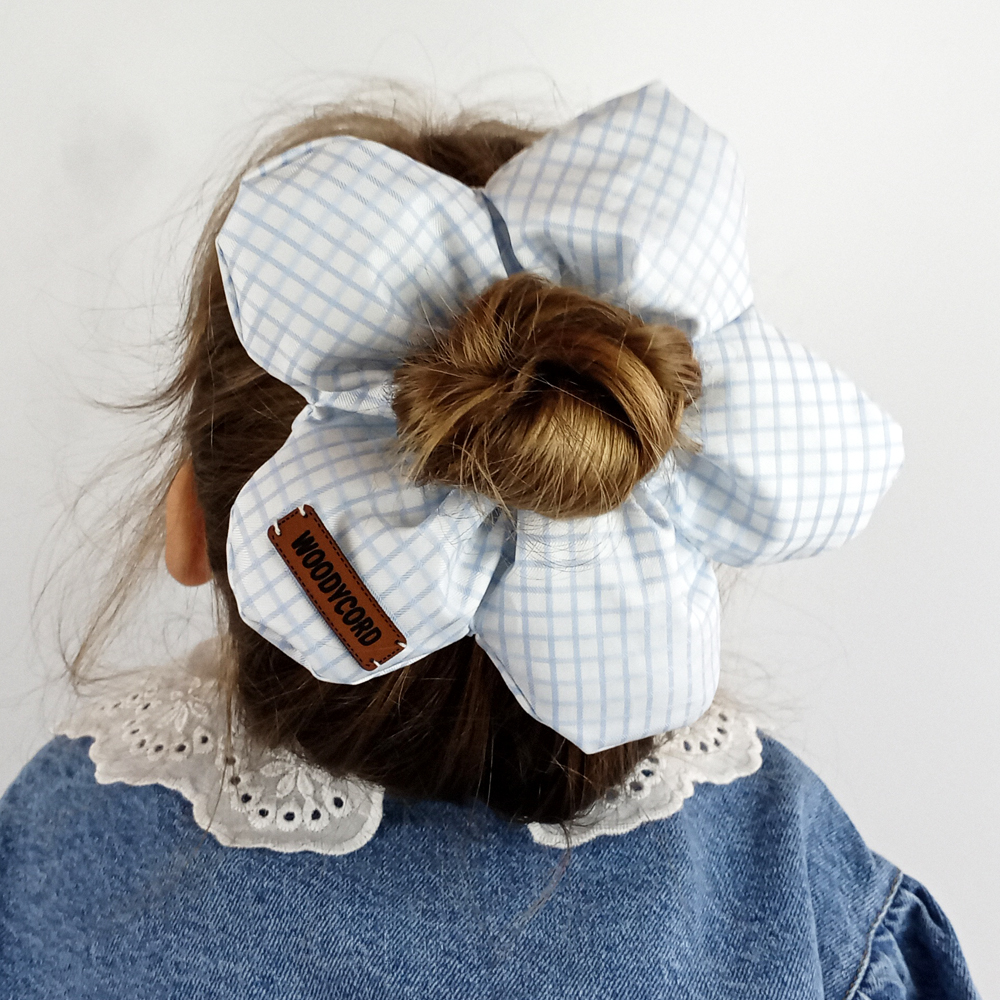 Woodycord%20Scrunchies%20İçi%20Dolgulu%20Lastikli%20Büyük%20Boy%20Çiçek%20Model%20Saç%20Tokası%20